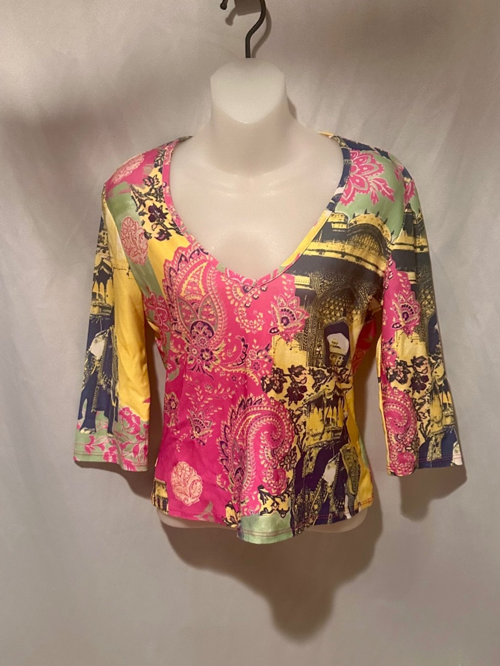 Y2K Pink V Neck Blouse Pink Blue Photo Print 3/4 Sleeves